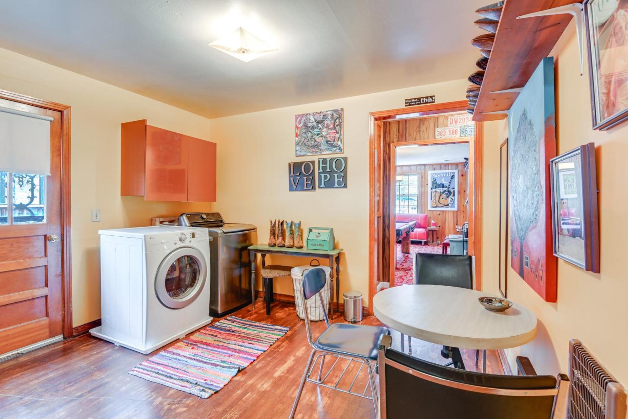 6 Mi To Downtown 70S-Themed Home In Nashville! Bagian luar foto
