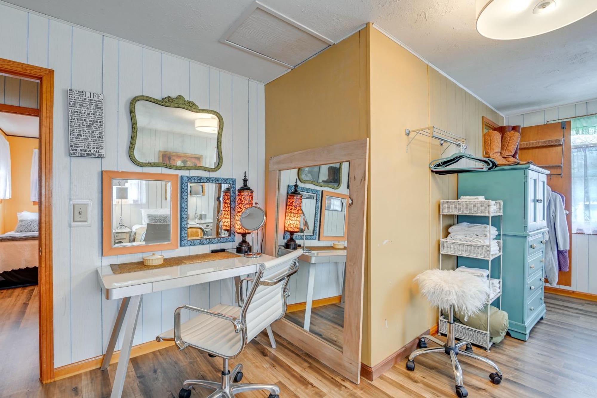 6 Mi To Downtown 70S-Themed Home In Nashville! Bagian luar foto