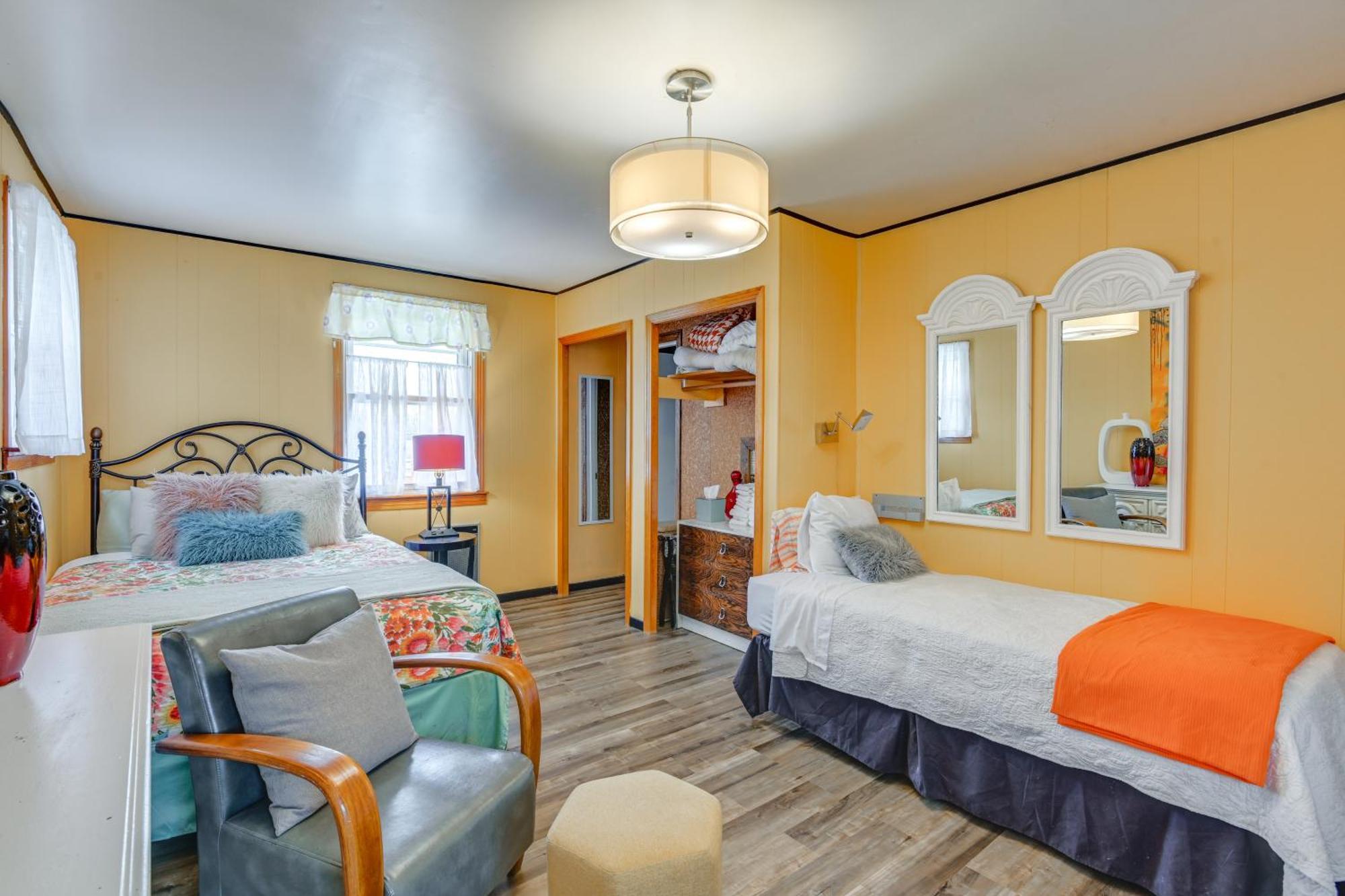 6 Mi To Downtown 70S-Themed Home In Nashville! Bagian luar foto