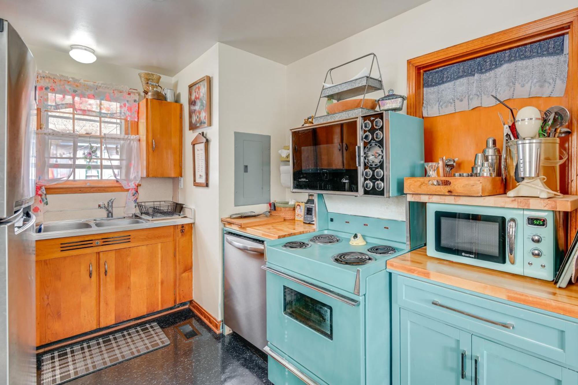 6 Mi To Downtown 70S-Themed Home In Nashville! Bagian luar foto